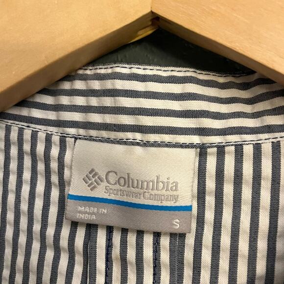 Columbia Seersucker Tunic - Picture 2 of 4